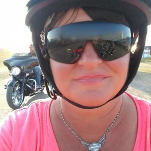 Meet your Posher, Denise